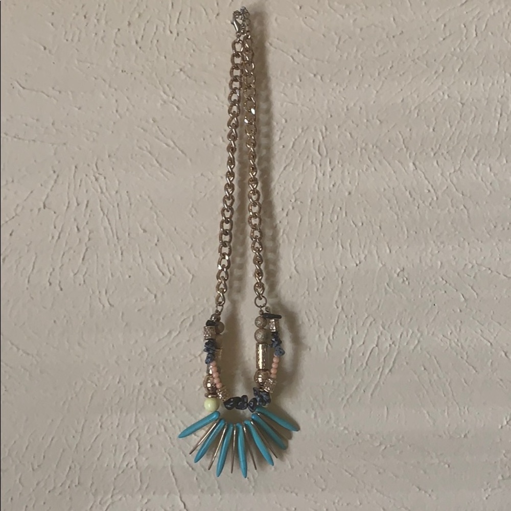 Super fun necklace- tribal feel